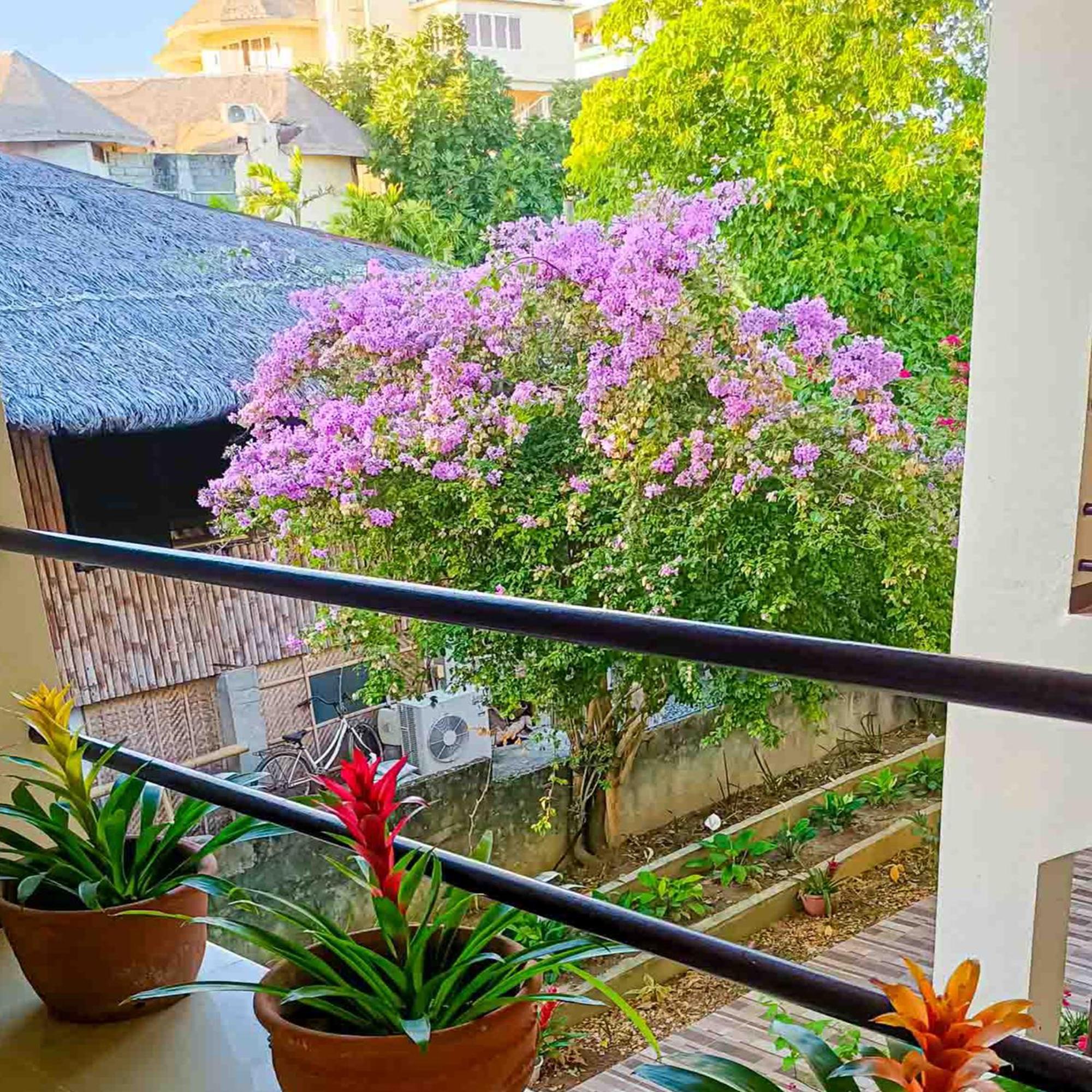 Lukay Las Brisas Balabag  Exterior foto