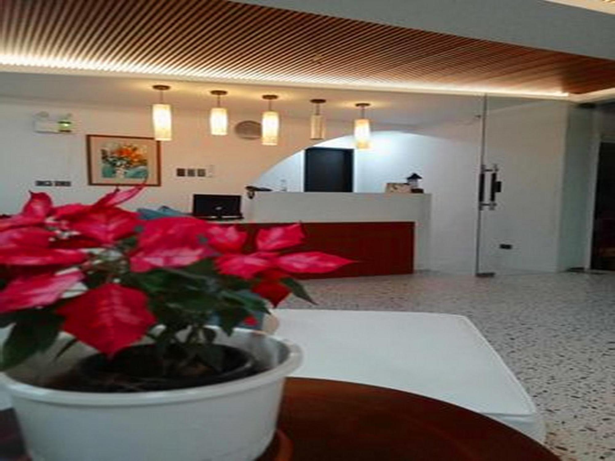 Lukay Las Brisas Balabag  Exterior foto
