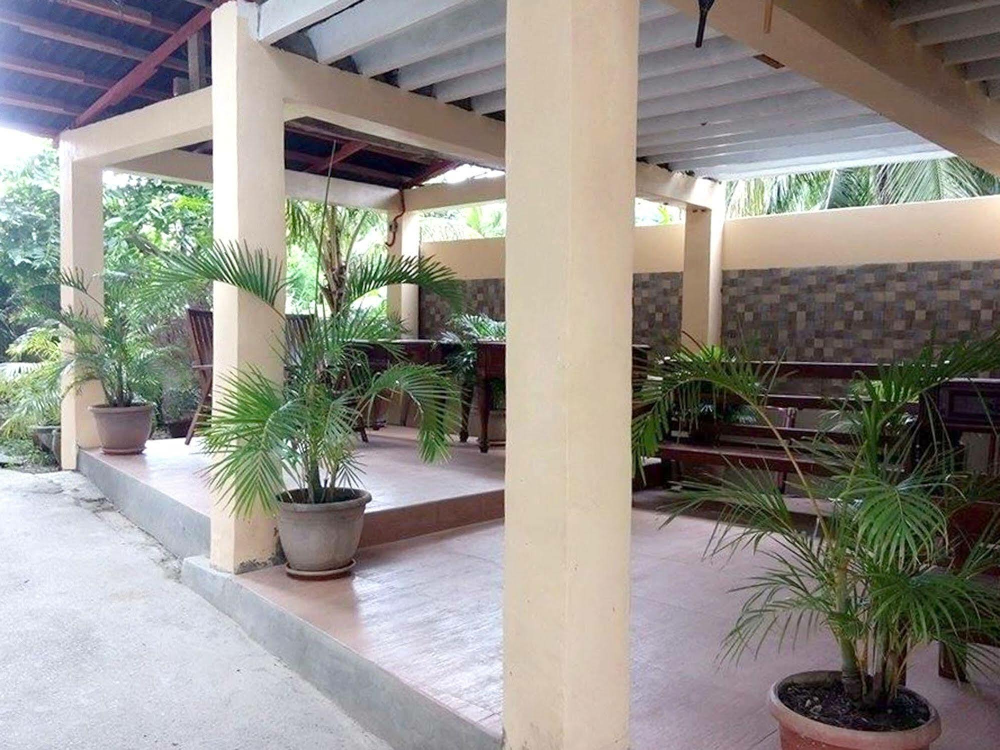 Lukay Las Brisas Balabag  Exterior foto