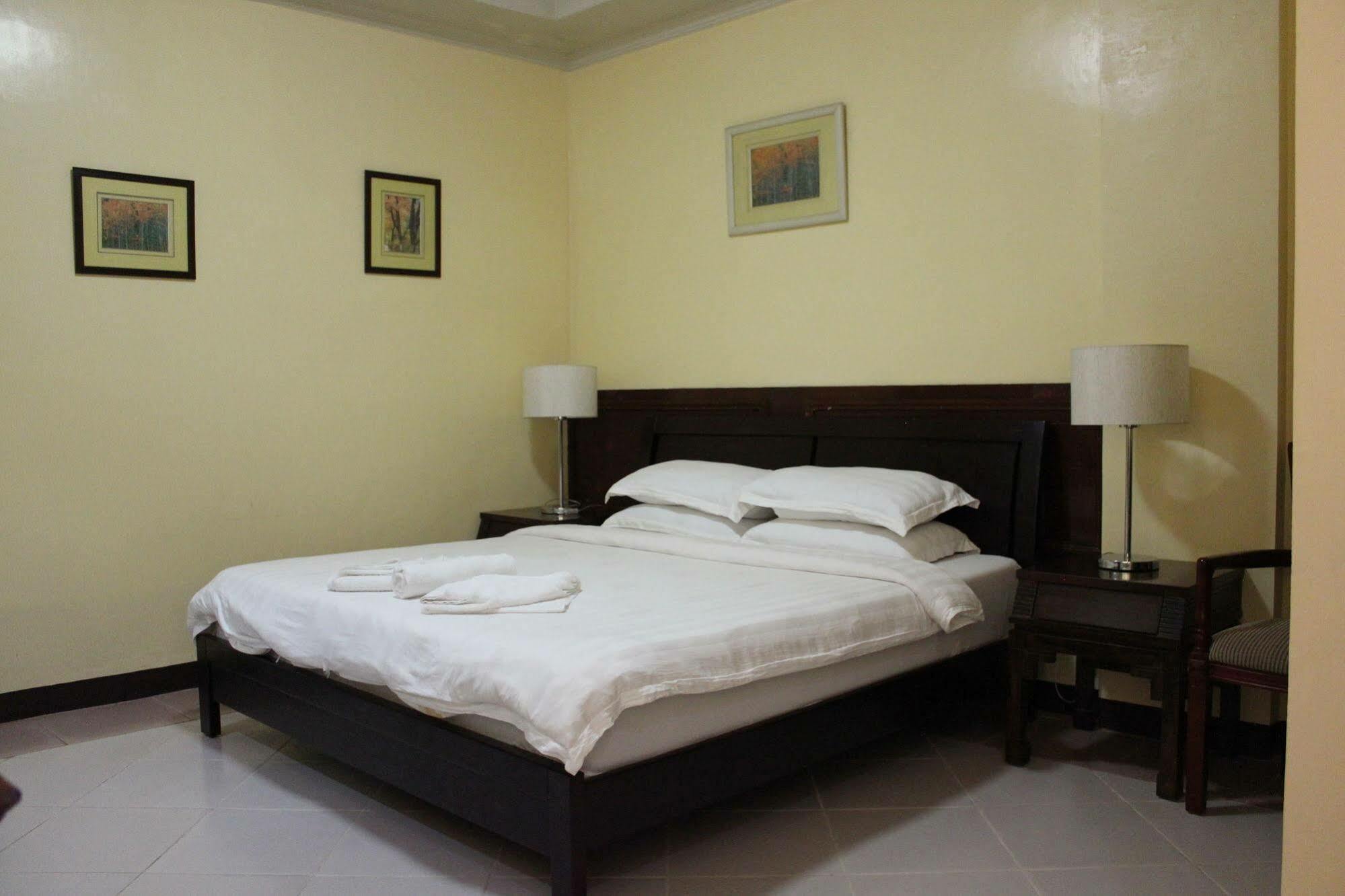 Lukay Las Brisas Balabag  Exterior foto